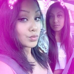 Meet your Posher, Deborah